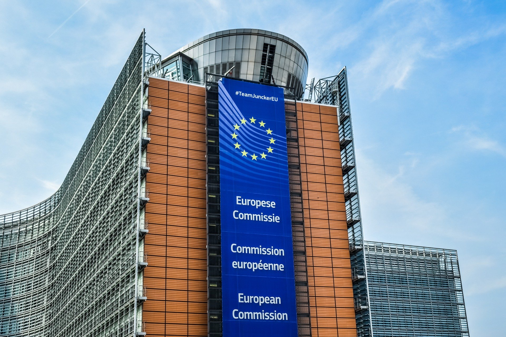 La Comisión Europea presenta una guía para reanudar los viajes de forma segura y reactivar el turismo en 2020