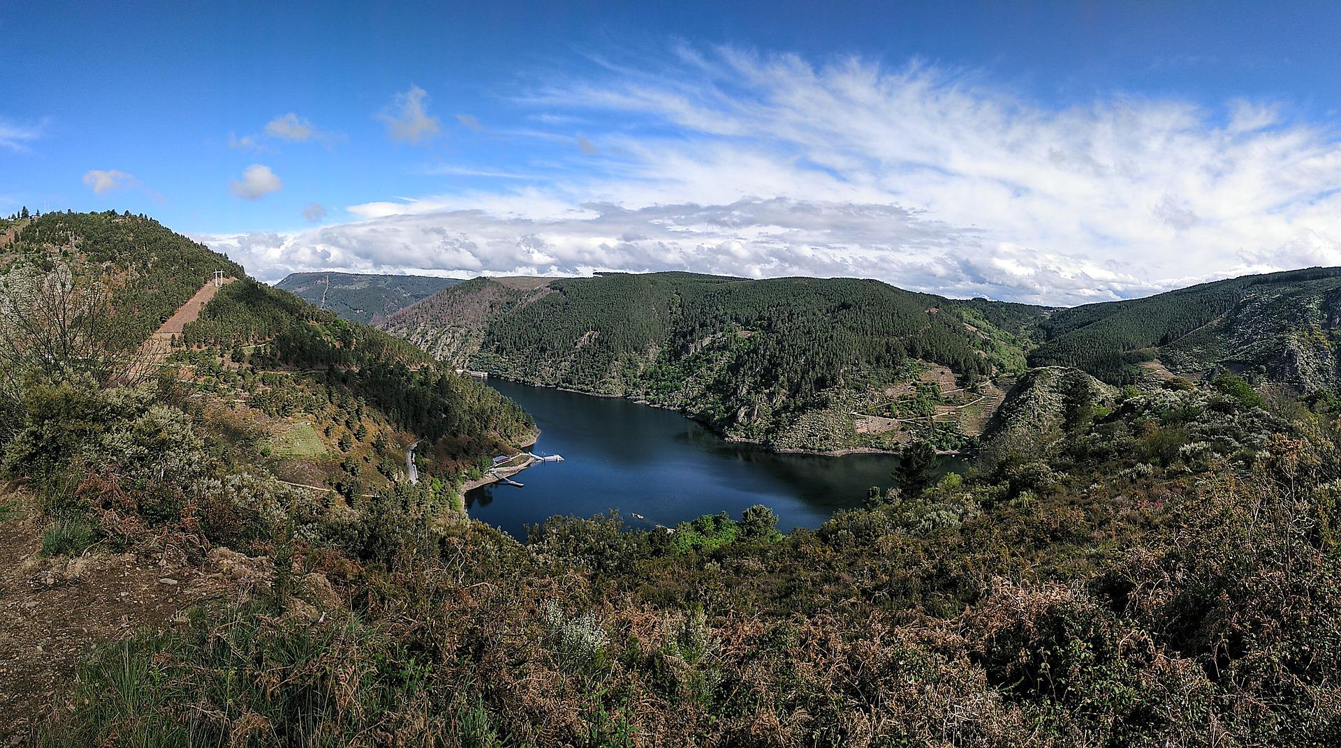 SEGITTUR y la Diputación de Orense trabajarán en el impulso de los destinos turísticos inteligentes