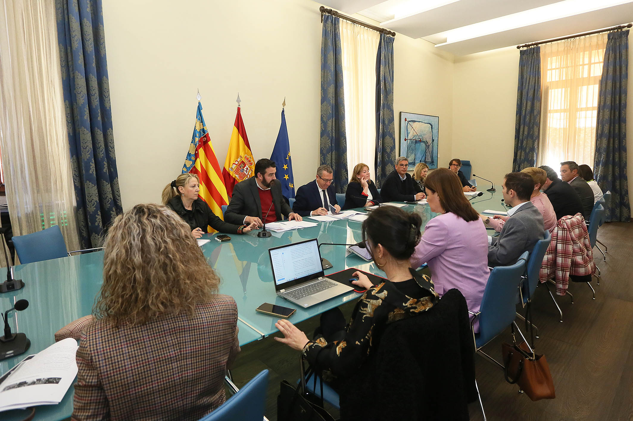 La Costa Blanca refuerza su apuesta por el turismo accesible en su estrategia promocional de 2024