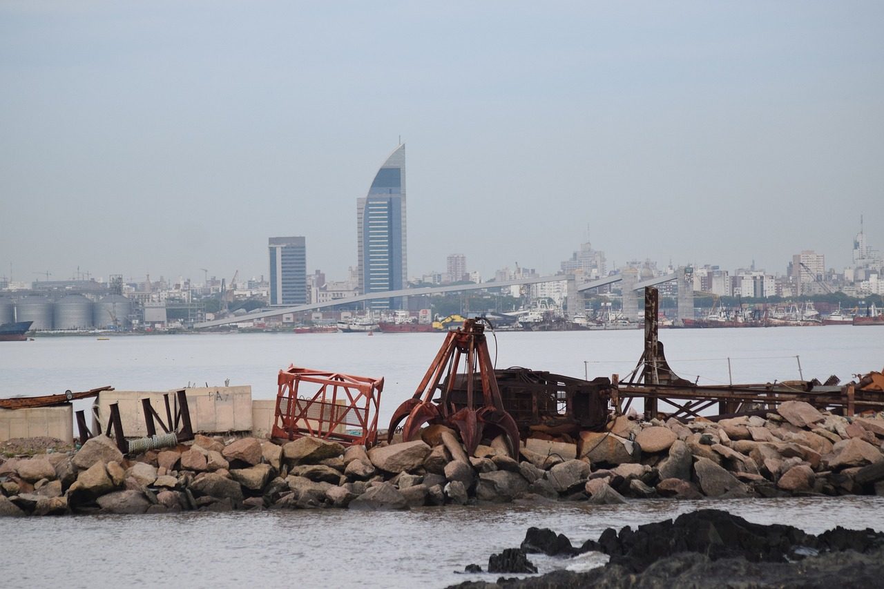 SEGITTUR y AECID organizan el curso Destinos Turísticos Inteligente en Montevideo del 7 al 10 de mayo