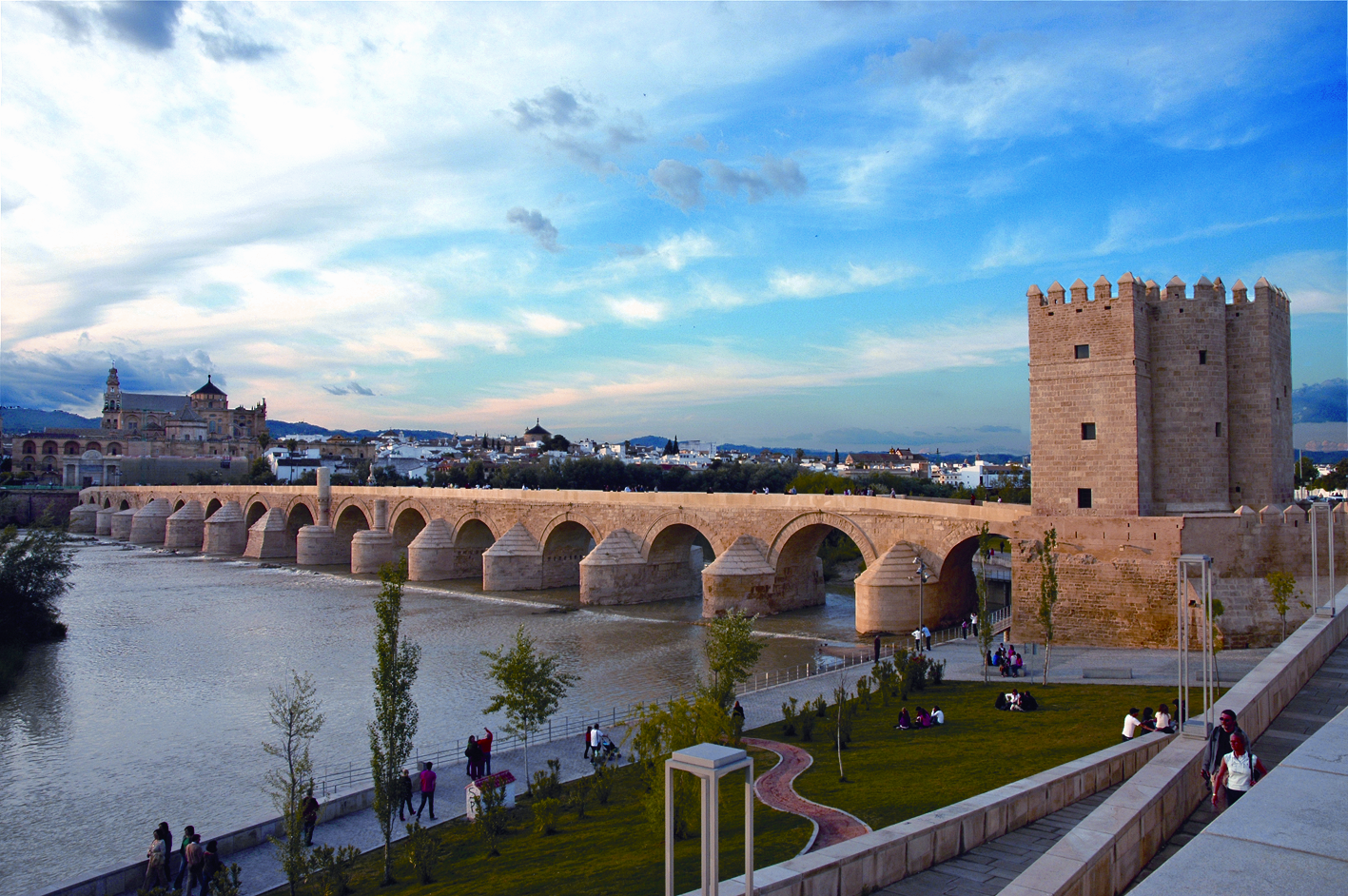 El Ayuntamiento de Córdoba da los primeros pasos para su conversión en Destino Turístico Inteligente
