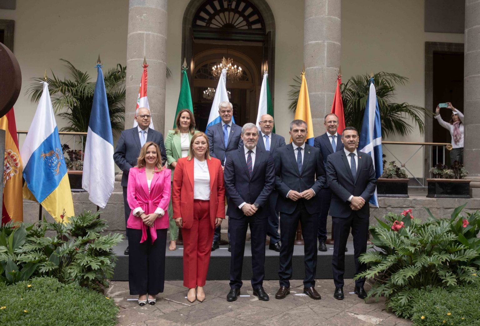 Gobierno y cabildos sellan un pacto para impulsar el modelo de desarrollo sostenible de Canarias