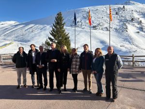 representantes-del-parlamento-europeo-analiza-astan-turismo-alta-montaaa-su-impacto-aragan-1-4152