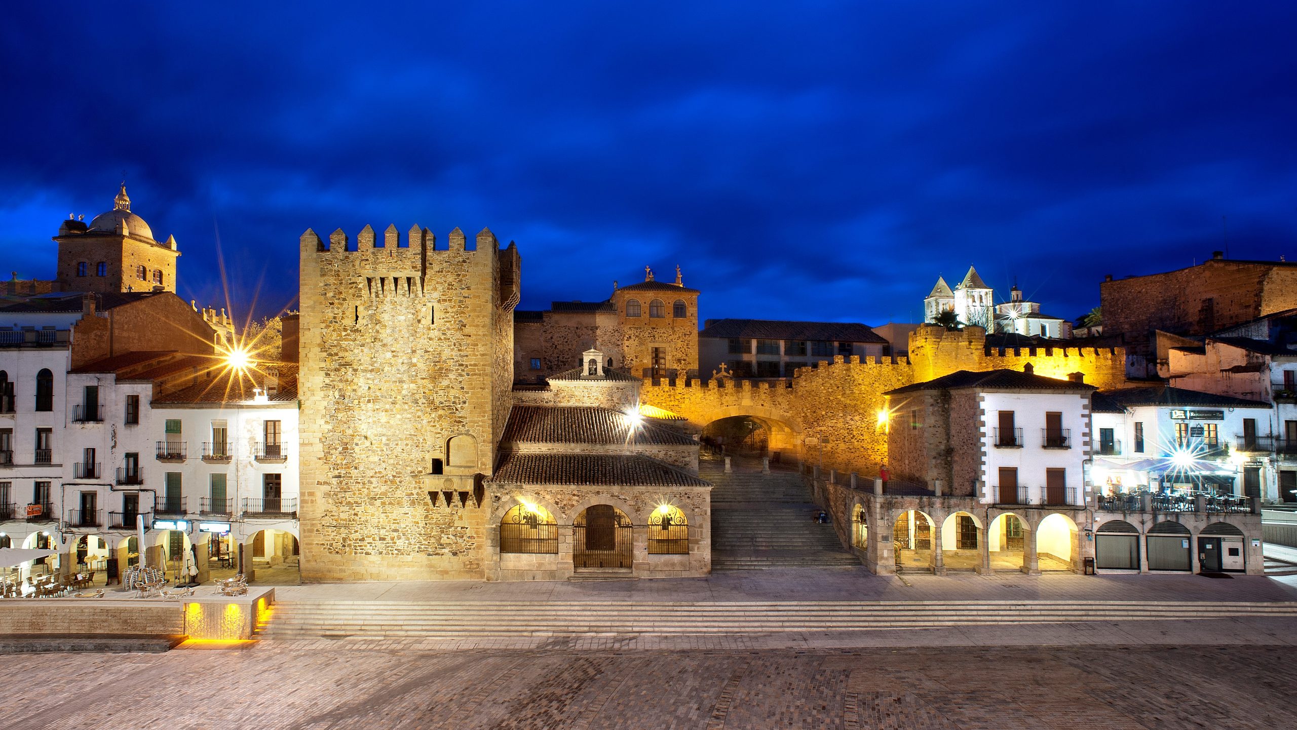 CÁCERES RENUEVA SU DISTINTIVO COMO DESTINO TURÍSTICO INTELIGENTE ADHERIDO
