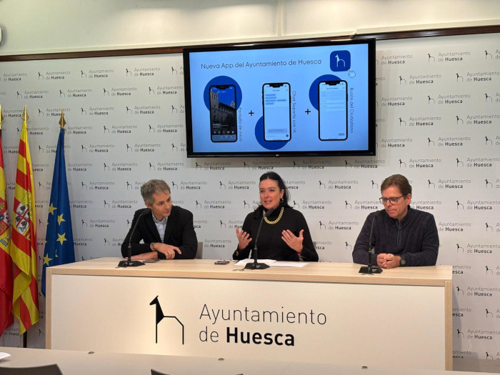 El Ayuntamiento de Huesca presenta su nueva app municipal, más intuitiva y centrada en el ciudadano
