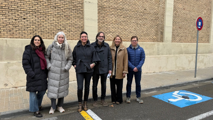 El Ayuntamiento de Huesca presenta el sistema de ‘smart parking’ para plazas PMR