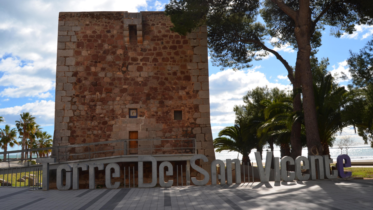 Benicàssim apuesta por la innovación turística con tecnología inmersiva y la gamificación en la Torre Sant Vicent