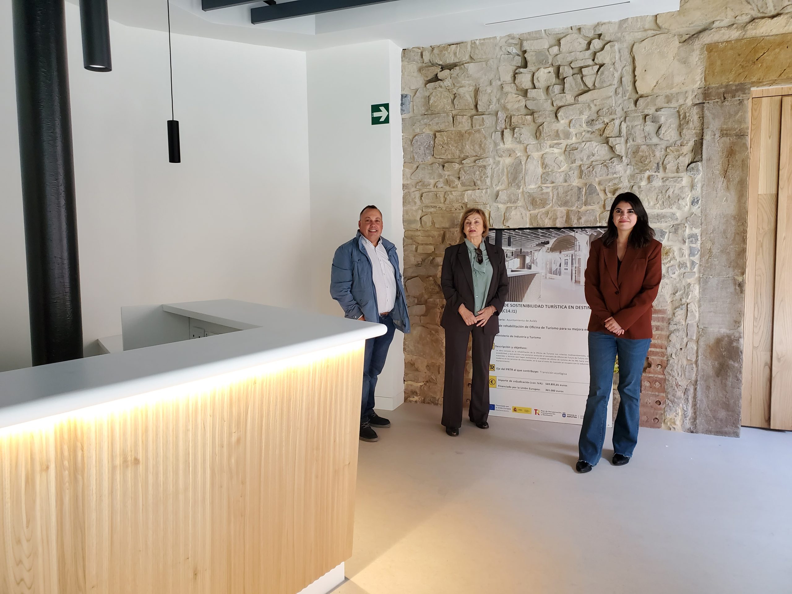 El Ayuntamiento de Avilés concluye las obras de rehabilitación de la Oficina de Turismo, que verá reducido su consumo energético en más del 50%