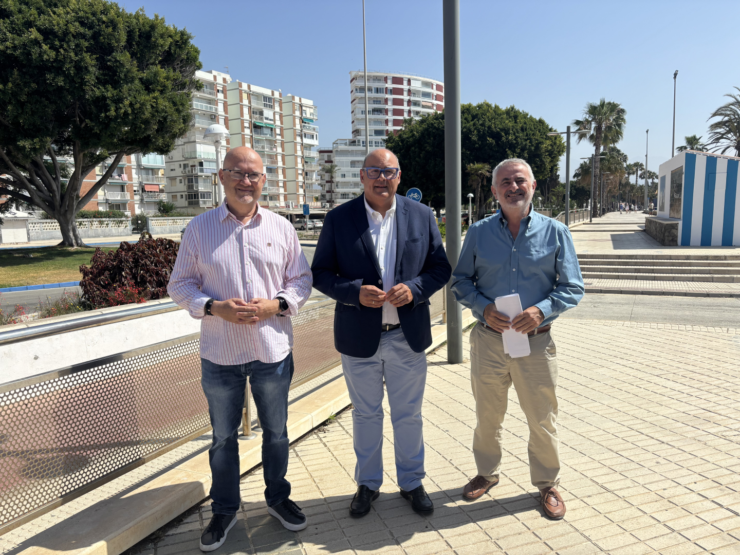 Finaliza la renovación integral del alumbrado LED del paseo marítimo de Torre del Mar y su entorno, que supondrá un 61% de ahorro energético