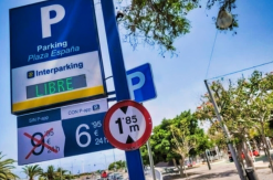Santa Cruz inicia la implantación de un sistema de información de aparcamientos
